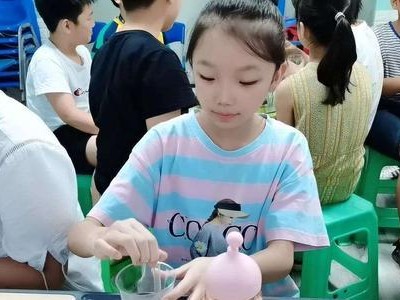 暑假生活攻略（探索咖啡文化，为暑假注入一份独特的情调）